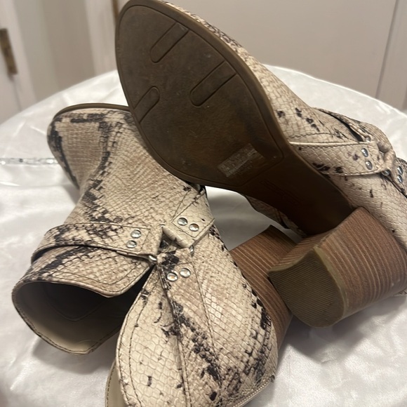 Fergalicious snake skin print booties - Picture 7 of 7